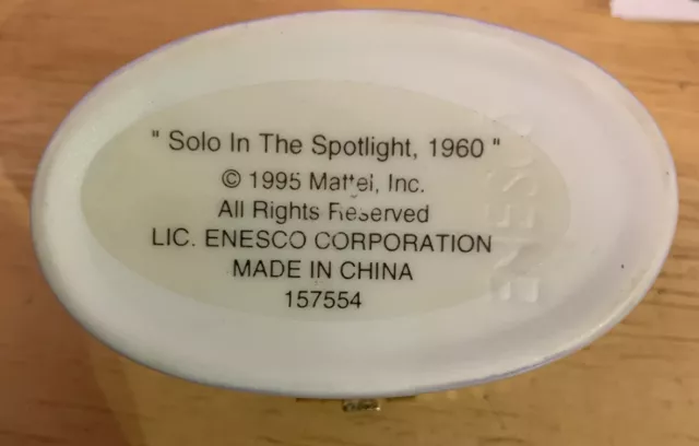 From Barbie with love Oval Trinket Box "Solo In The Spotlight 1960" 157554 1995 3