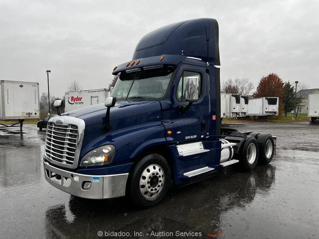 2016 Freightliner Cascadia T/A Day Cab Semi Truck Tractor Auto bidadoo -Repair