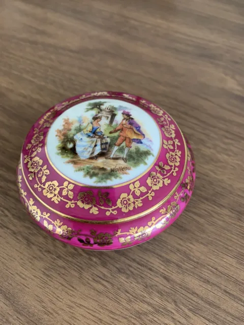 LIMOGES France Porcelain Trinket/Jewellery Box with Lid - Vintage Retro