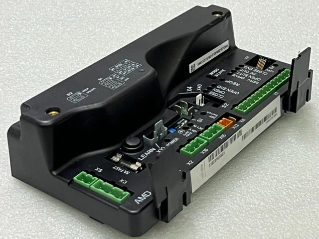 Controlador de puerta usado Kone KM51222157G01 010EWG210712445 ascensor AMD D10
