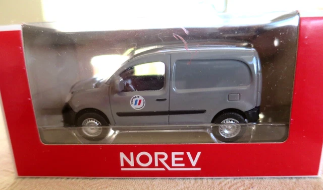 Renault Kangoo jaune Otto OT474 échelle 1:18 long. 25cm