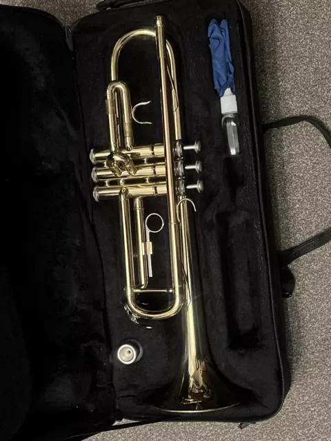 Sonata Trumpet With Carry Case (STR701)