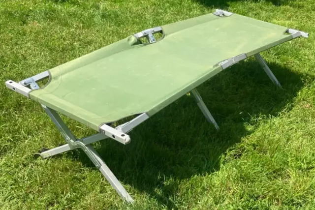 GENUINE BRITISH ARMY Folding Cot Bed Heavy Duty ideal Fishing Camping Festivals 39.95 PicClick UK