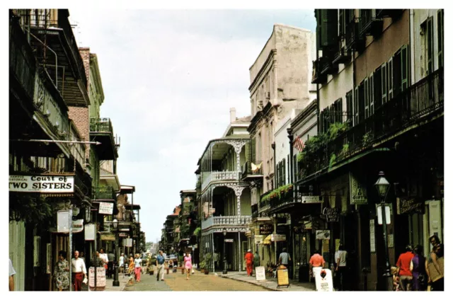 Royal Street New Orleans Louisiana Vieux Carre Historic Town Unp Chrome Postcard