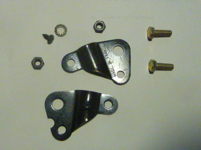 Support dynamo fixation cadre ou fourche