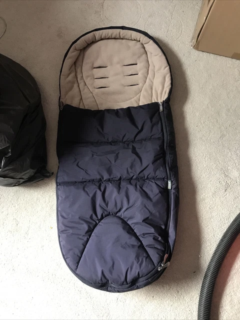 Mamas & Papas Footmuff. Dark Navy. Fits Ocarro,Armadillo Flip,Urbo2,Sola2 etc