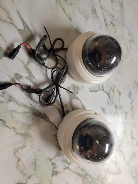 Color Indoor Dome Camera. Digimerge Model DPD23D x2