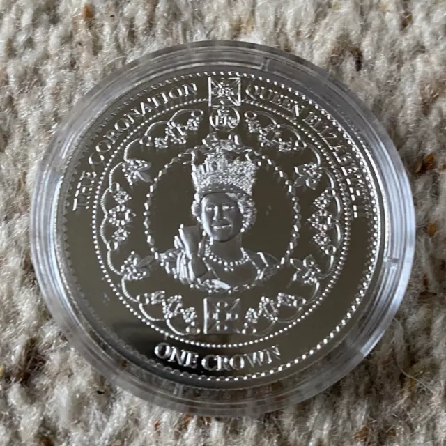 Tristan da Cunha 2015 .925 Silver £5 QE II the Coronation Commemerative Coin