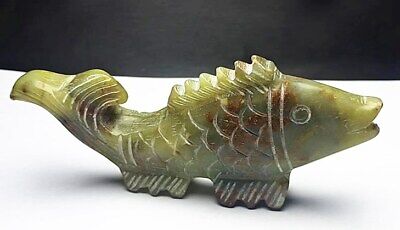 Chinese old natural jade hand-carved statue fish A01
