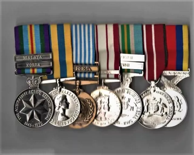 Copy Medal Group Of Seven  To  Royal Australian Navy  1950 - 1970