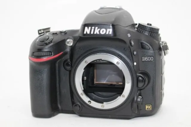 [Near Mint] Nikon D600 24.3MP Digital SLR Camera Black w/ battery From Japan