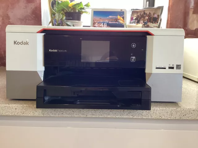 Kodak Hero 7.1 All-in-one Printer.