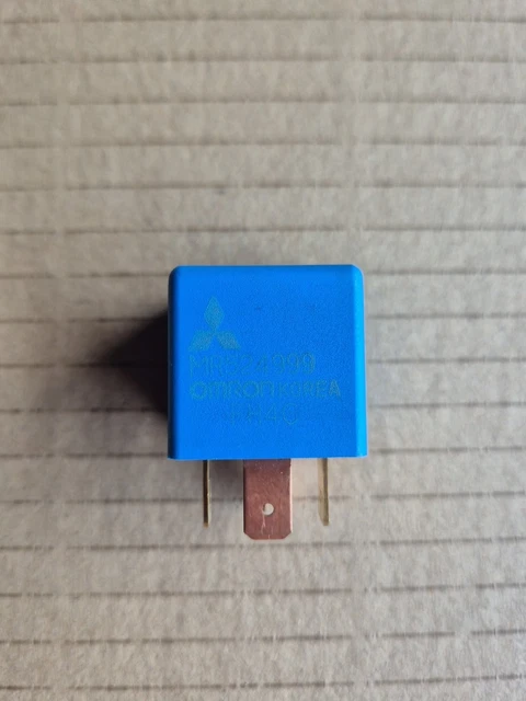 Genuine Mitsubishi/Panasonic 4-Pin Micro Relay 8627A030 ACVN51212 M04 - 12V Used