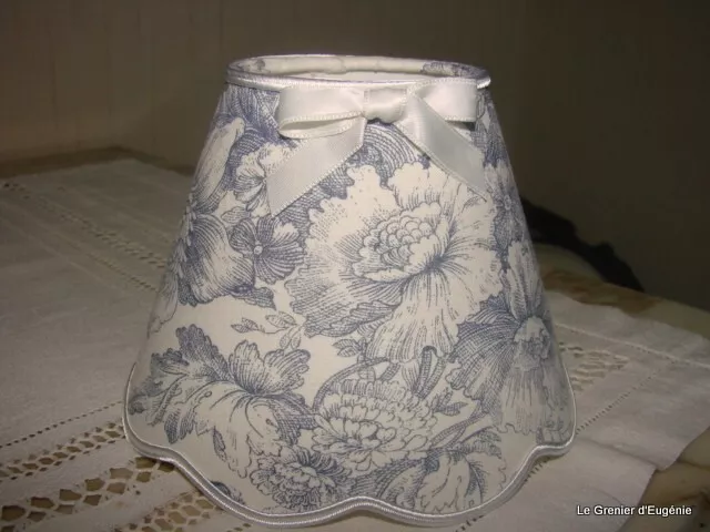 LOT de 3 Abat-jour festonnés, toile de Jouy ancienne fleurs  bleu  13/ 14cm 2