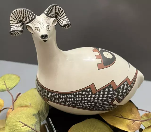 Mata Ortiz Pottery Effigy Long Horned Sheep Ram Folk Art Jerardo Tena Paquime