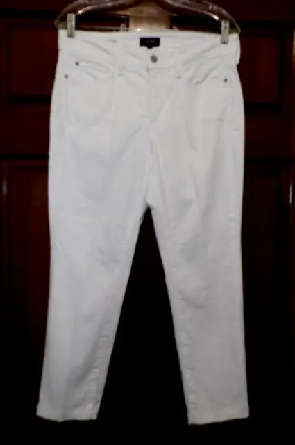 NYDJ NOT YOUR DAUGHTERS JEANS LIFT & TUCK WHITE JEANS  Size 6P