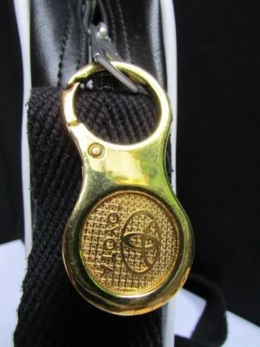 Collezionisti Metallo Portachiavi Oro TOYOTA Circa Edizione Limitata Mezzo Est