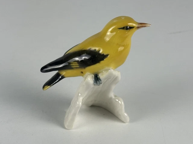 Figurine oiseau Goebel CV74 porcelaine 7 x 9 cm excellent état 1 choix