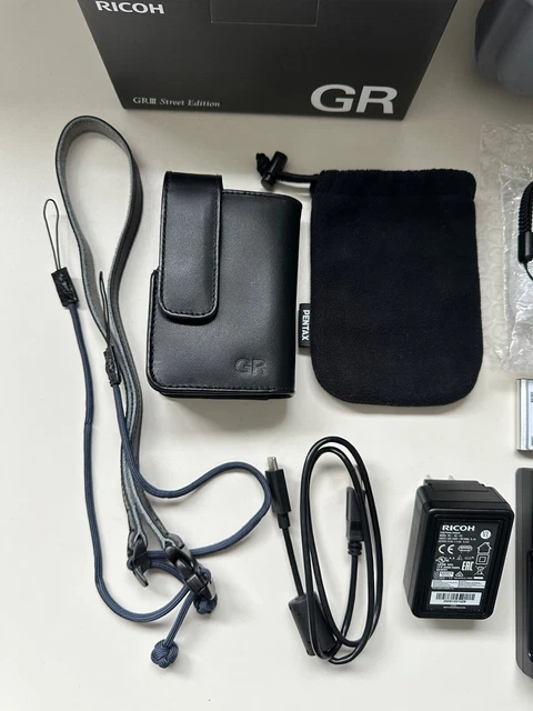 Ricoh GR 3 III Street Edition Digital Camera Pentax AF201FG Flash Bundle Set 2