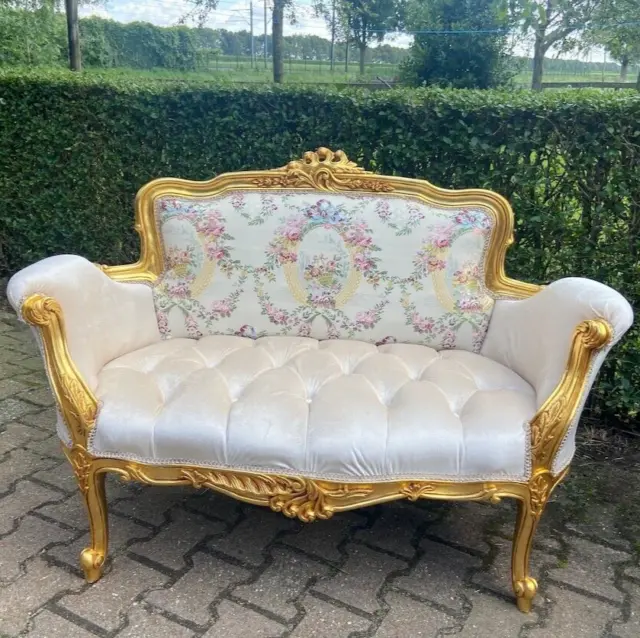 French Louis XVI Gold Beech Settee: Damask Tufted Off-White Velvet