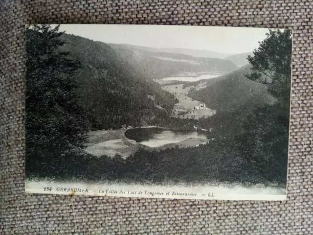 Cpa Gerardmer La Vallée Des Lacs De Longemer Et Retournemer