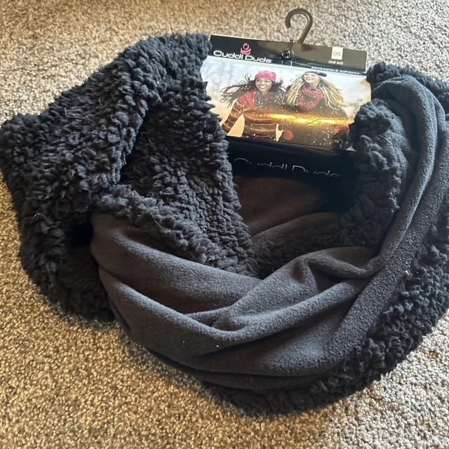 CuddlDuds, CUDDL DUDS, REVERSIBLE INFINITY SCARF, Black/Snow Leopard Woman’s NWT