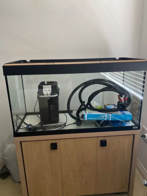 FLUVAL ROMA 200 tank & stand Fluval 306 (including full setup)