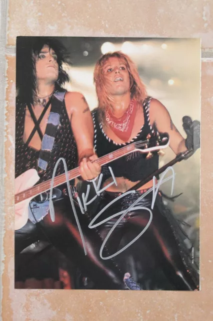 Nikki Sixx Signed Motley Crue 8x10 Magazine Photo Autographed The Dirt Tour