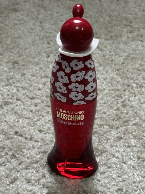 MOSCHINO CHEAP AND Chic Chic Petals 100ml EDT See Description DISCONTINUED 44.95 PicClick UK