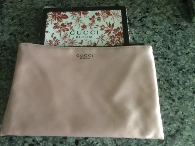 Gucci Bloom Rollerball + Beauty Cosmetic Bag/Pouch Clutch Bow