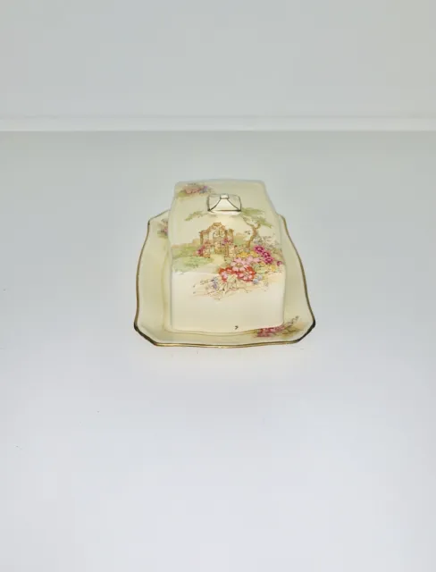 Royal Winton, Grimwades - Gateway, lidded butter / cheese dish. Made in England