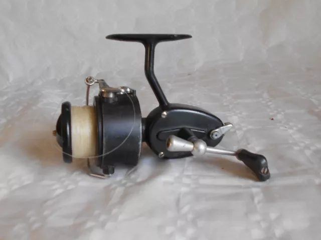 Carrete de pesca francés otomático vintage Mitchell 330 3