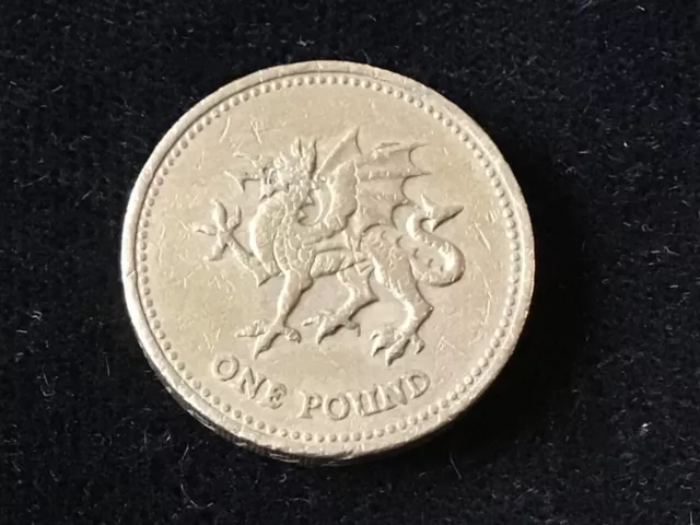 2000 British Great Britain England Pound Coin Welsh Dragon Representing Wales