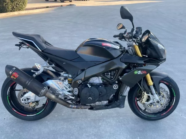 Aprilia Tuono V4 Rsv 01/2012Mdl 40911Kms Stat Project Make An Offer