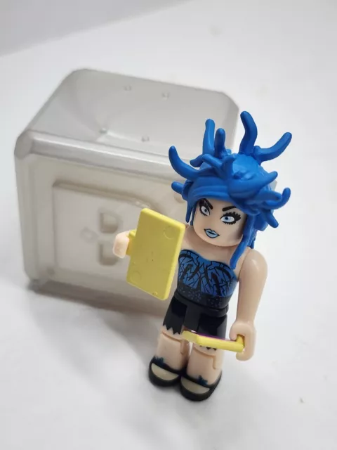 Roblox Series 1 Girl Guest 3 Mini Figure No Code Loose Jazwares - ToyWiz