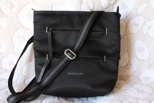 Sherpani Sadie Crossbody Bag Nylon Black