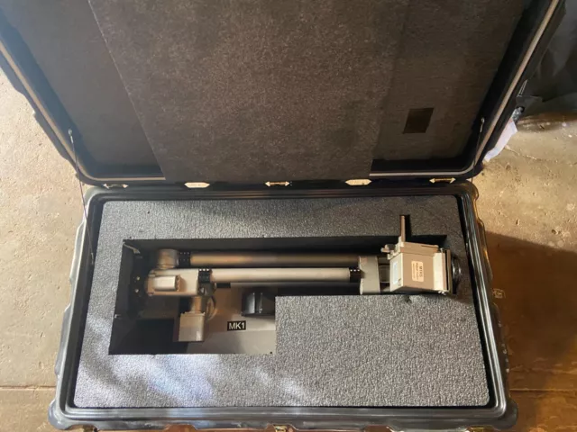 iRobot 510 PACKBOT MK-1 Robot Gripping Arm w/ Cameras & 38"x20"x16" PELICAN CASE iRobot 510 PACKBOT MK-1 Robot Gripping Arm w/ Cameras & 38"x20"x16" PELICAN CASE