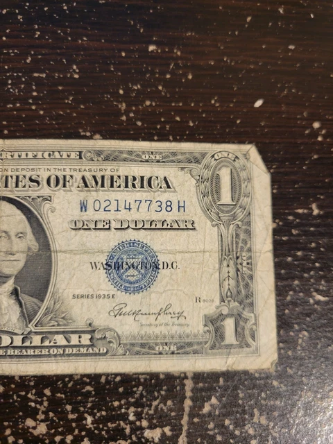 Series 1935 E One Dollar Bill Silver Certificate Blue Seal W02147738H