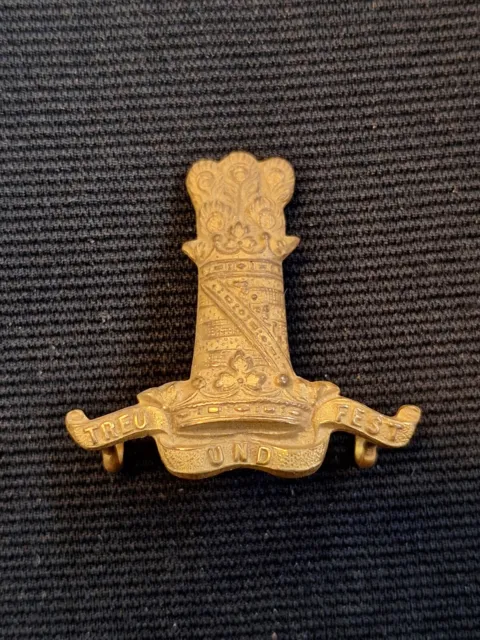 11Th Hussars Officers Gilt Cap Badge On Long Lugs Genuine