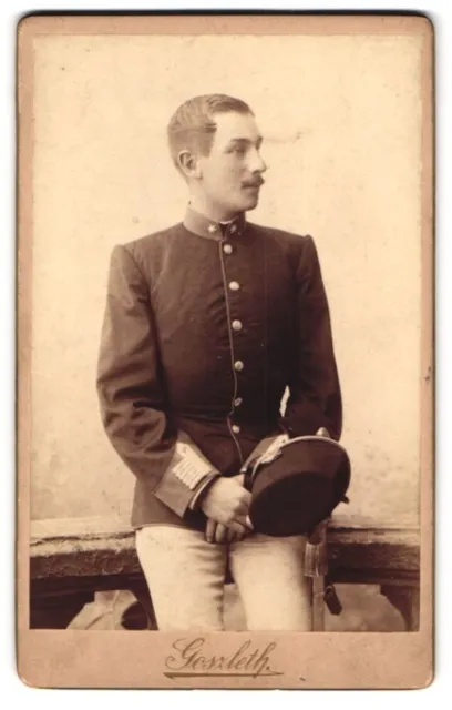 Fotografie Goszleth, Budapest, Kristóf-Tér 3 Sz., Ungar. Infanterist mit Tschak