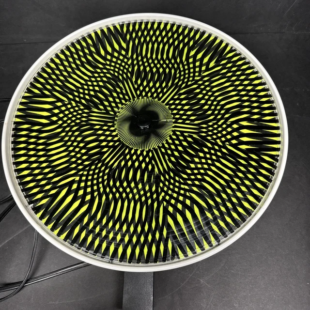 VINTAGE RABBIT TANAKA Psychedelic Optical Illusion Motion Rare Stand ...