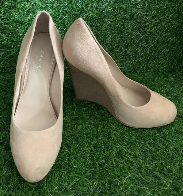 KURT GEIGER CARVELA Beige High Wedge Heel Court Shoes. Suede Leather UK