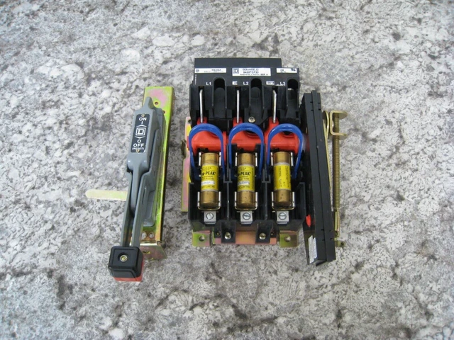 Square D 9422TCF33 30A 600V Fusible Disconnect Switch w/ Handle Free Shipping