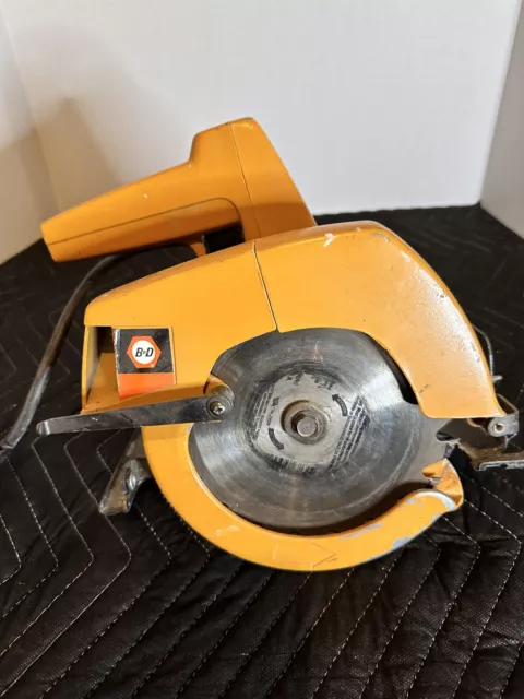 Vintage Black and Decker 7-1/4 Circular Saw 7310 used good - Tools - North  Amityville, New York