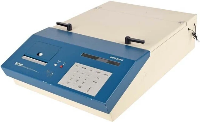 MGM Instruments Optocomp II Laboratory Photon Counting Automated Luminometer