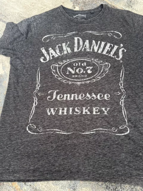 Jack Daniels Old No. 7 Brand Tennessee Whiskey T-shirt Size Large. Free UK PP