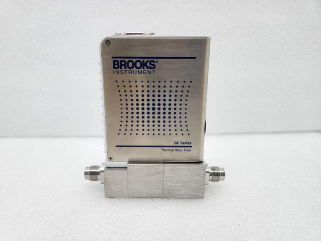 Brooks Mass Flow Controller Vcr Type (500Sccm Sh44) / Gf125Cxxc-0039500C-Vxvog1