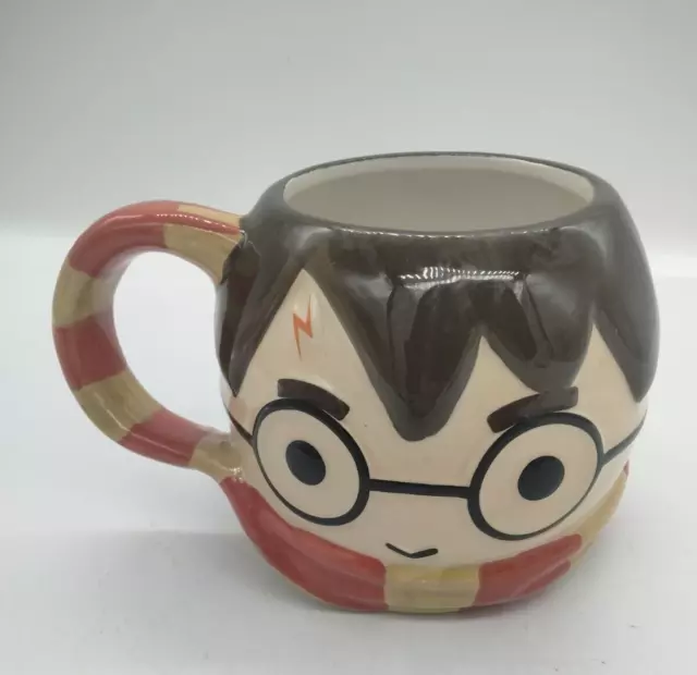3D Harry Potter Gryffindor Scarf Handle Coffee 20oz Mug. Seven-20 for Warner Bro