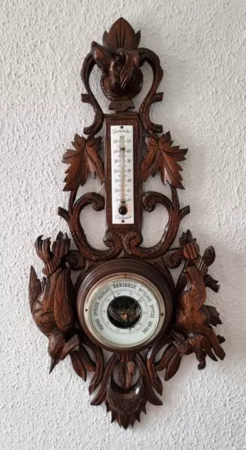 Gründerzeit Barometer mit Email Thermometer in Nussbaum reich geschnitzt  1890