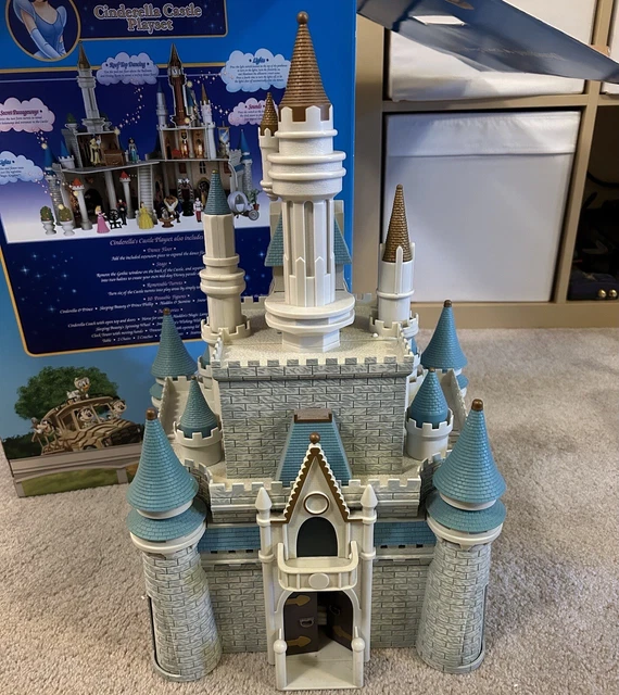WALT DISNEY WORLD Cinderella Castle Monorail Playset complete in box
